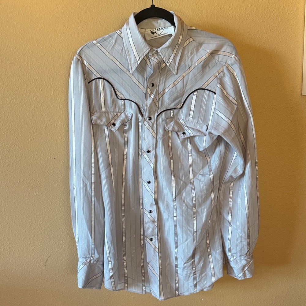 Vintage Snap Western Shirt - Light Blue and White